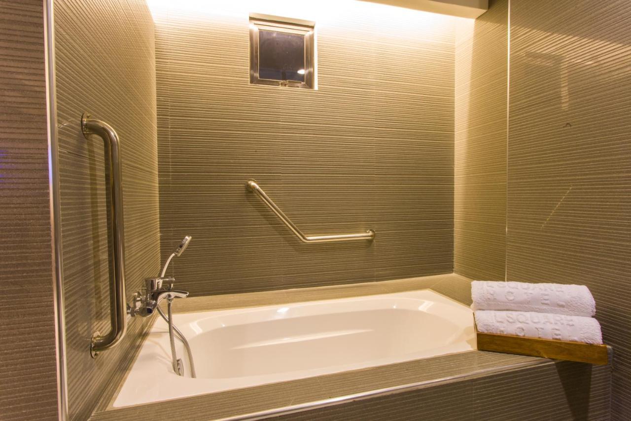 L Square Hotel Tarlac City Zewnętrze zdjęcie